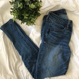 American Eagle jegging!